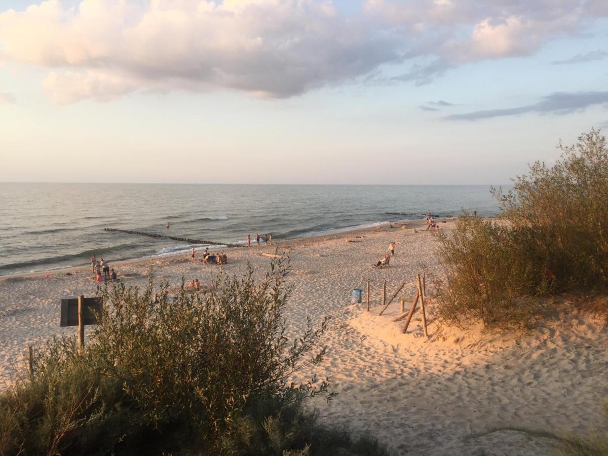Bursztynowe Domki Sarbinowo Exteriör bild
